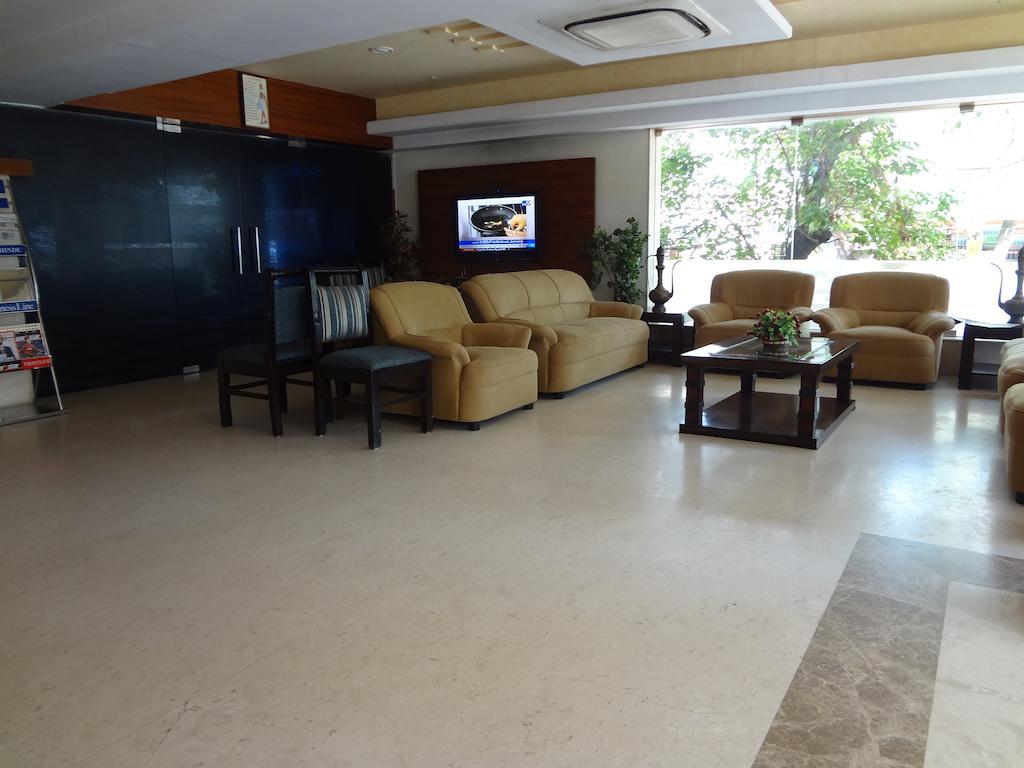 Hotel Budhil Park Visakhapatnam Eksteriør bilde