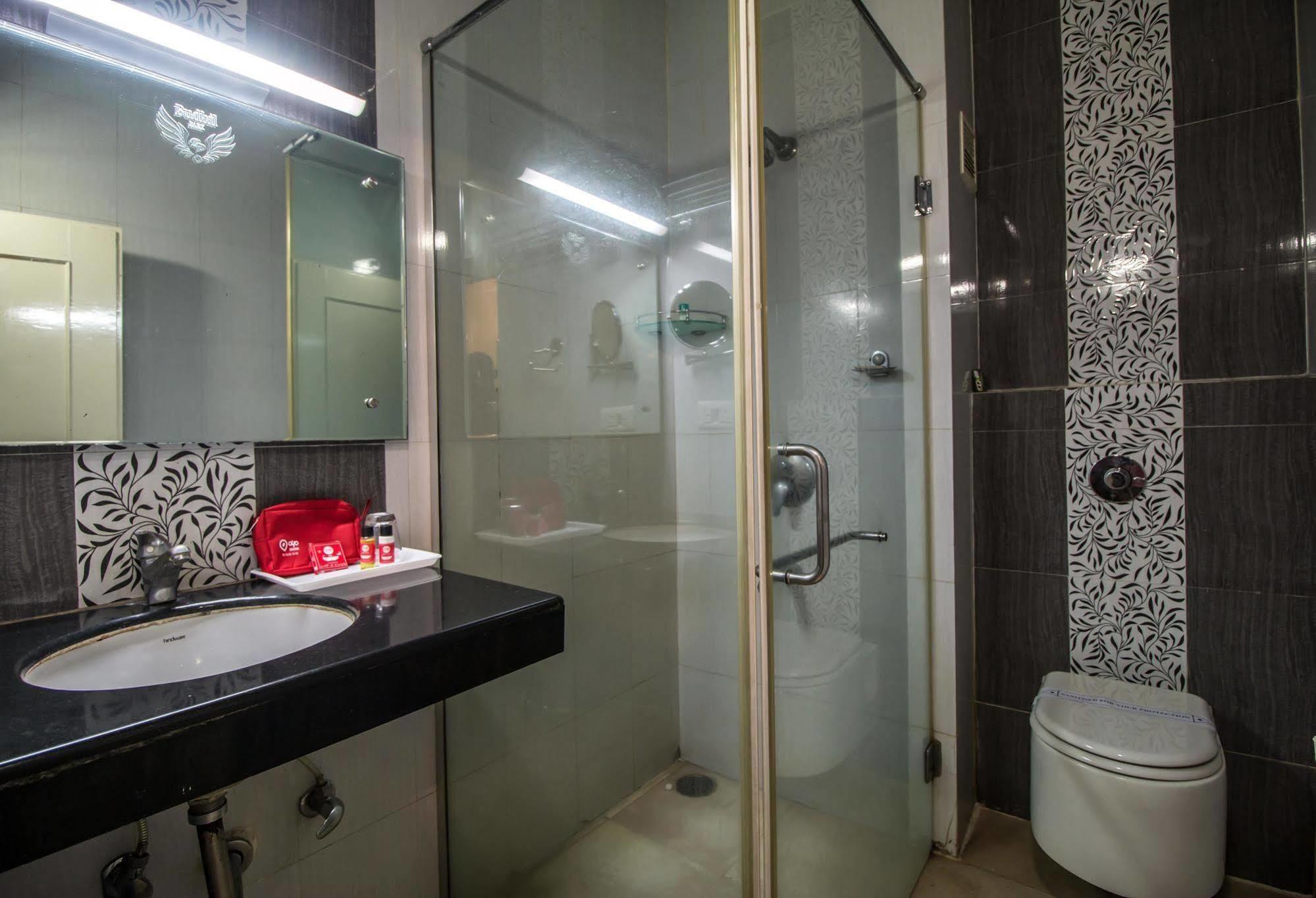 Hotel Budhil Park Visakhapatnam Eksteriør bilde