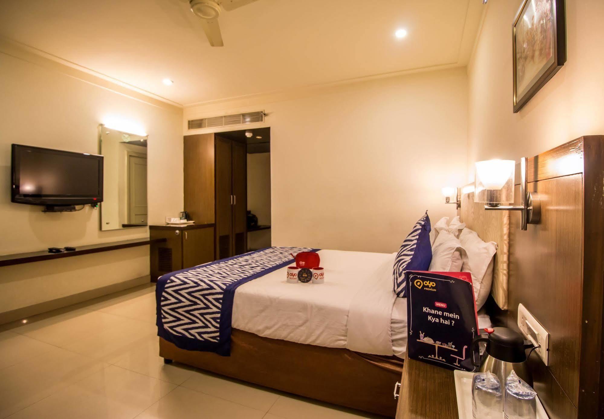 Hotel Budhil Park Visakhapatnam Eksteriør bilde