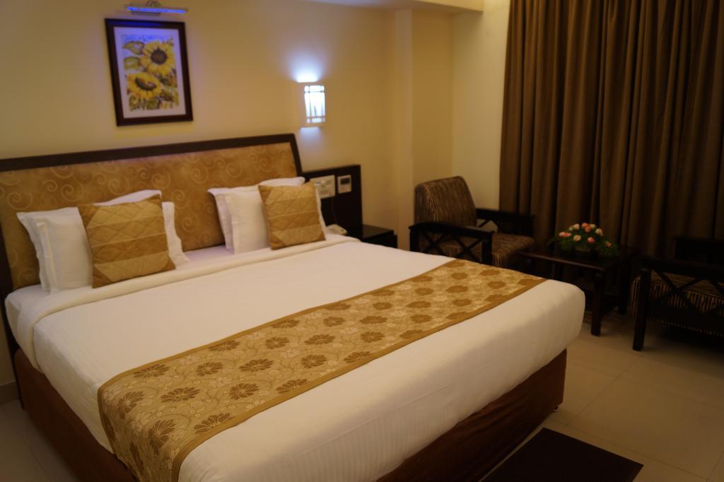 Hotel Budhil Park Visakhapatnam Eksteriør bilde